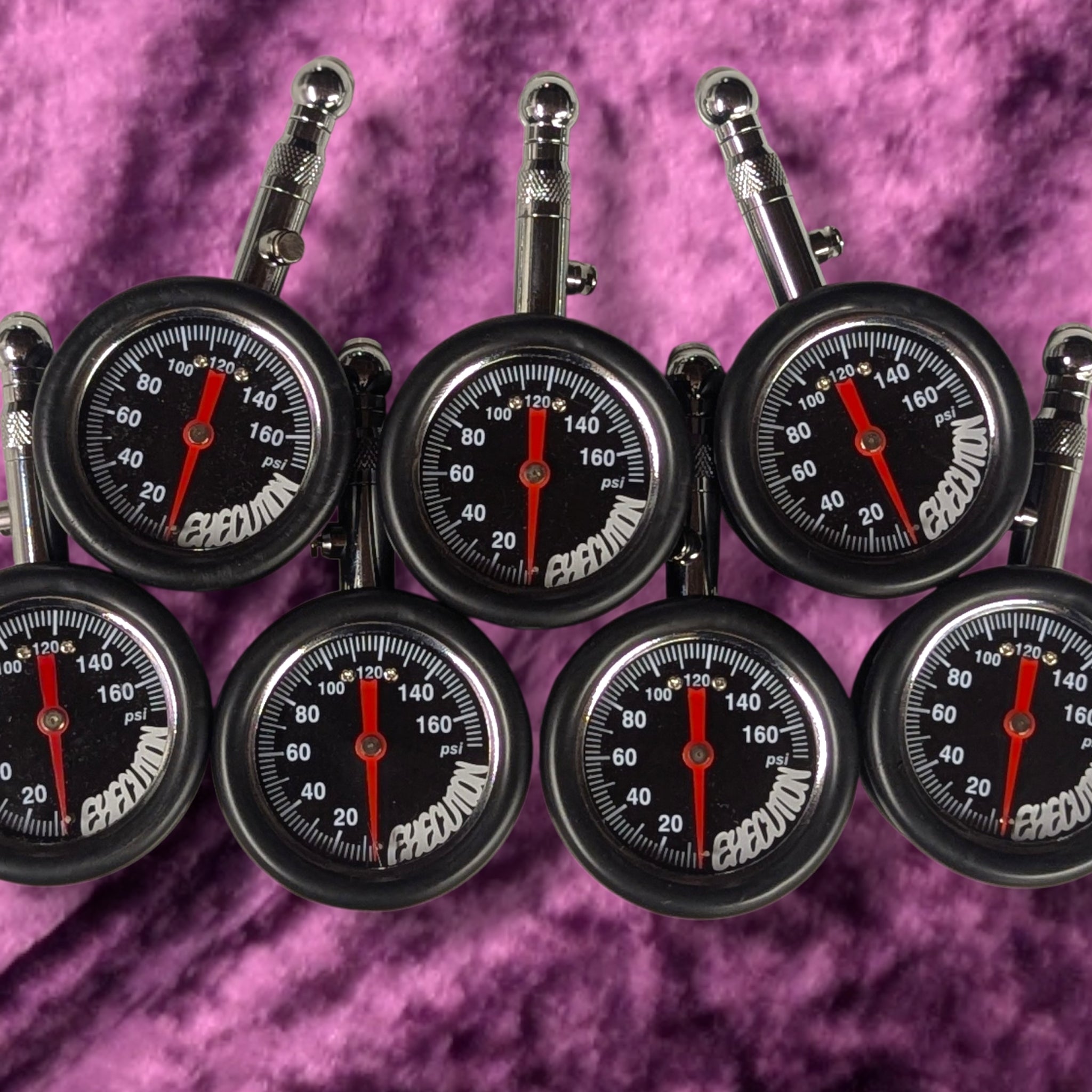High Pressure Racing Tire Gauge – Execution